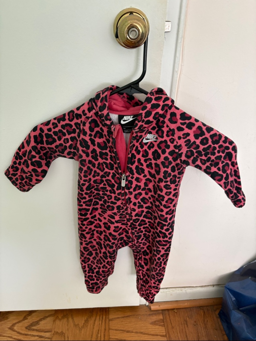 Set of 2: 9M Hooded one pieces Nike Leopard-Print and Carters Pink Cat